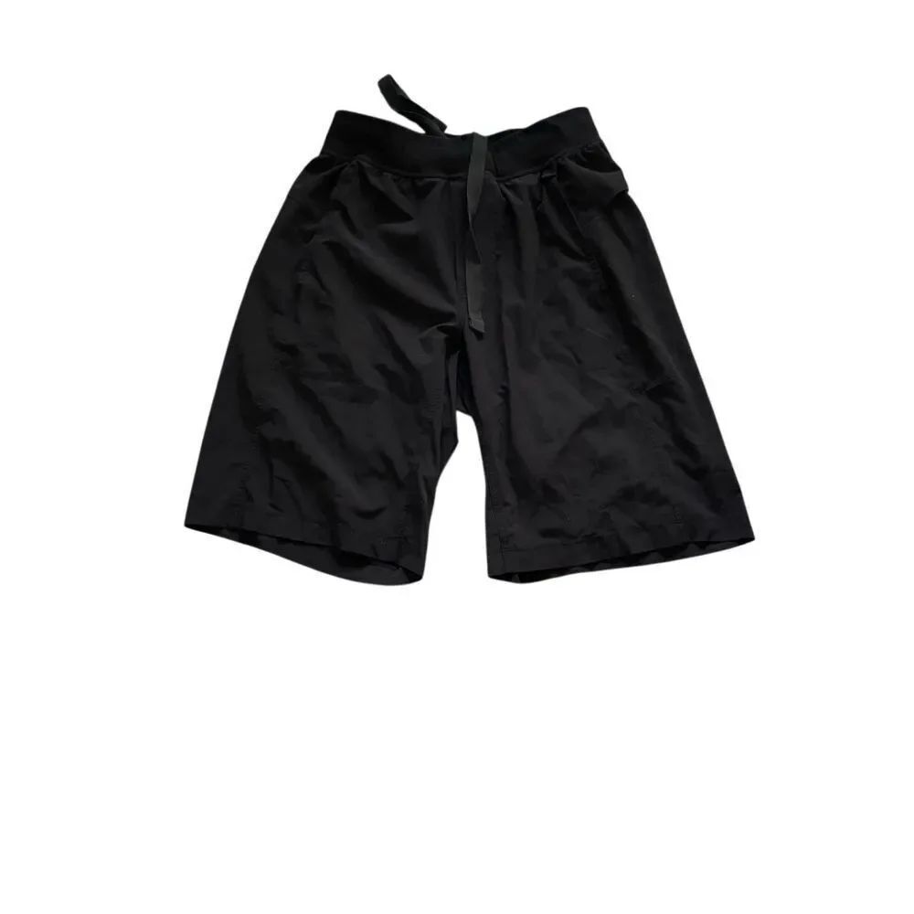 LULULEMON ATHLETICA ATHLETIC SHORT